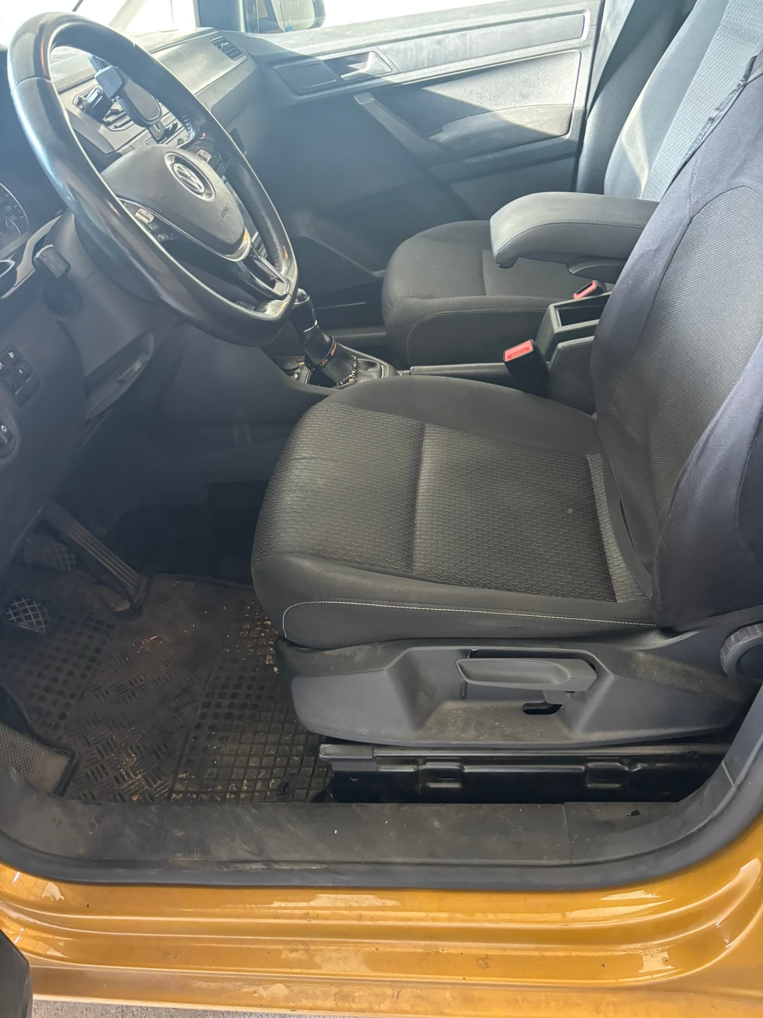 Volkswagen Caddy — Premium Reset Před 1