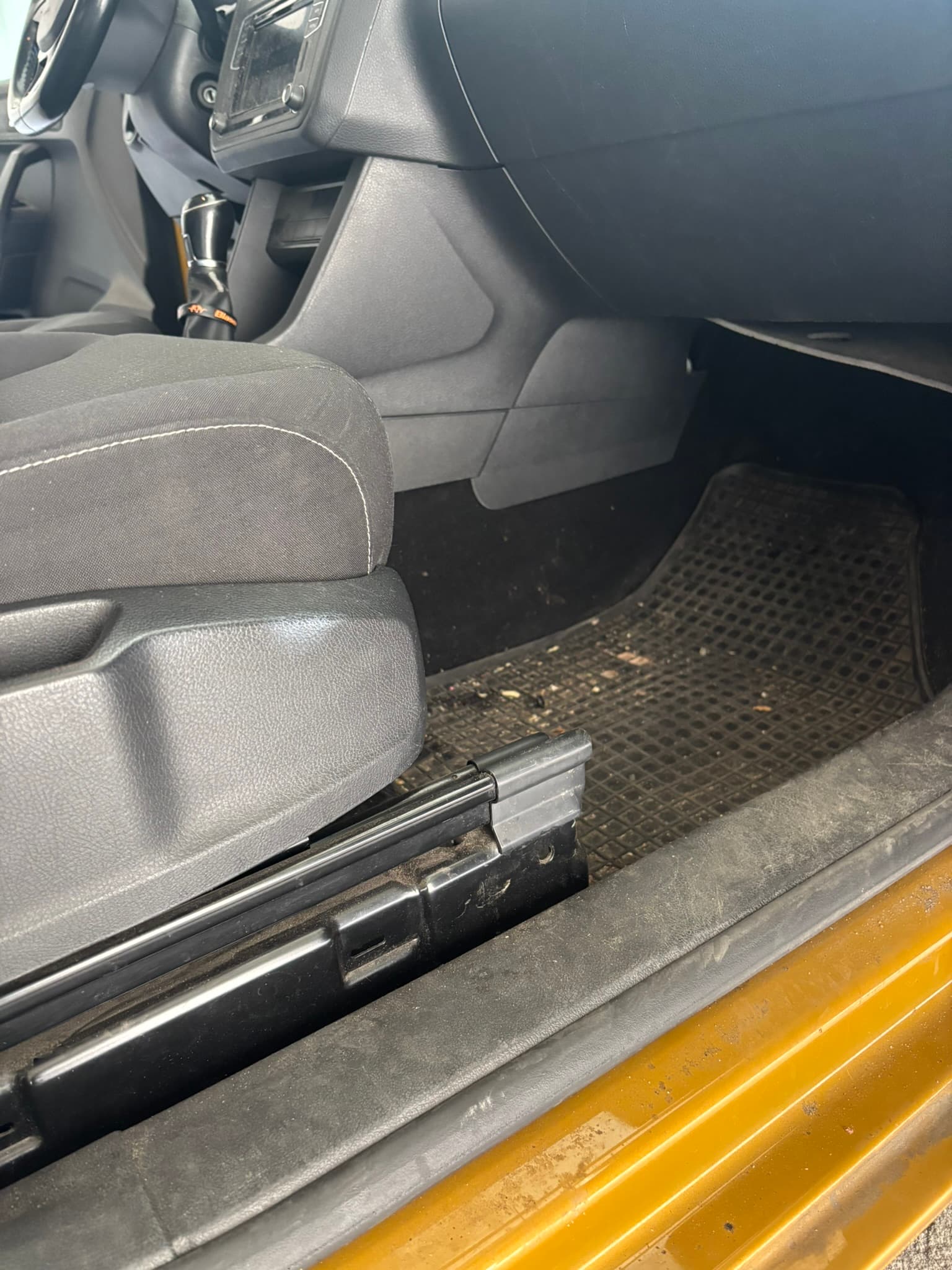 Volkswagen Caddy — Premium Reset Před 10