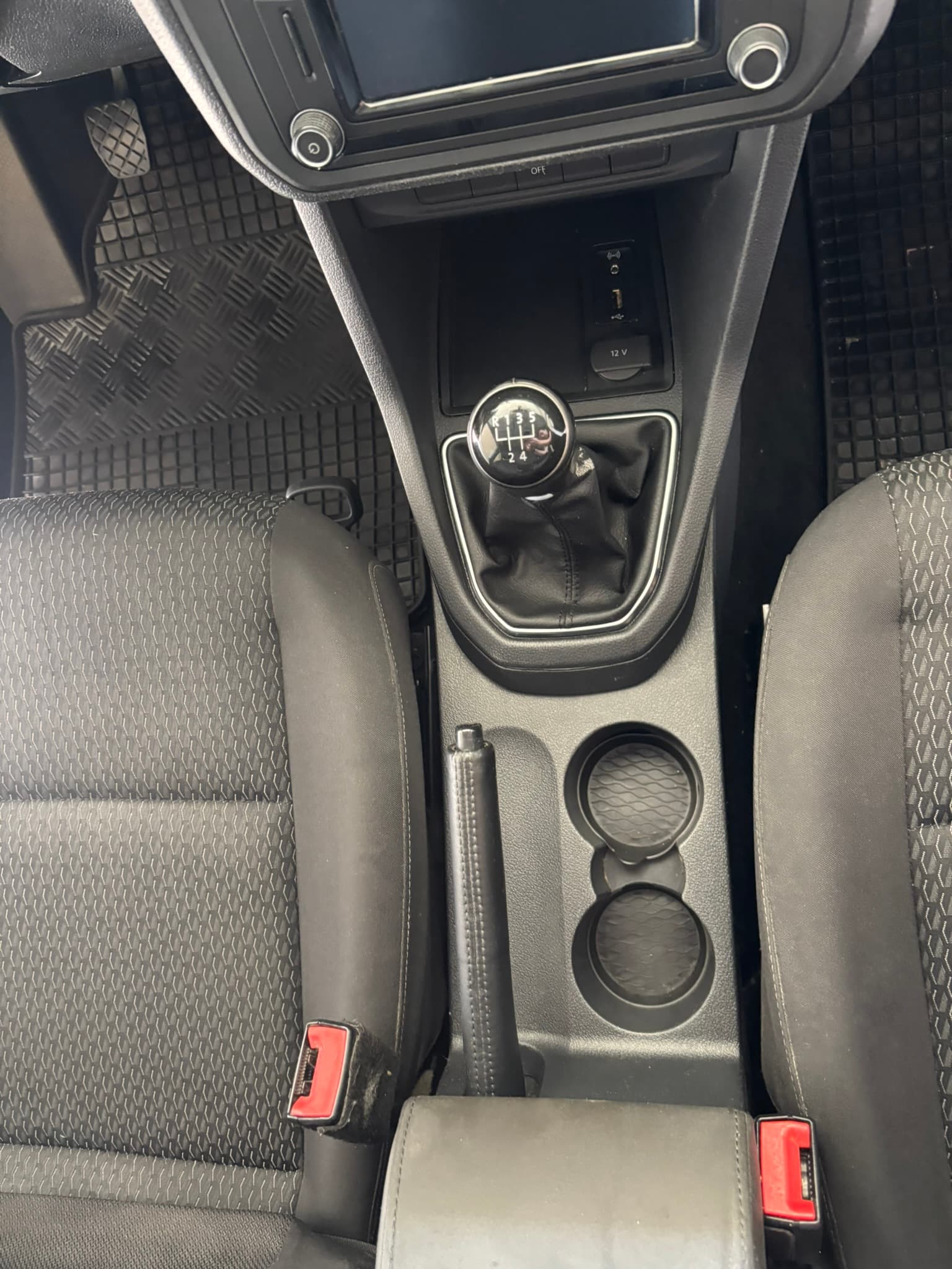 Volkswagen Caddy — Premium Reset Po 12