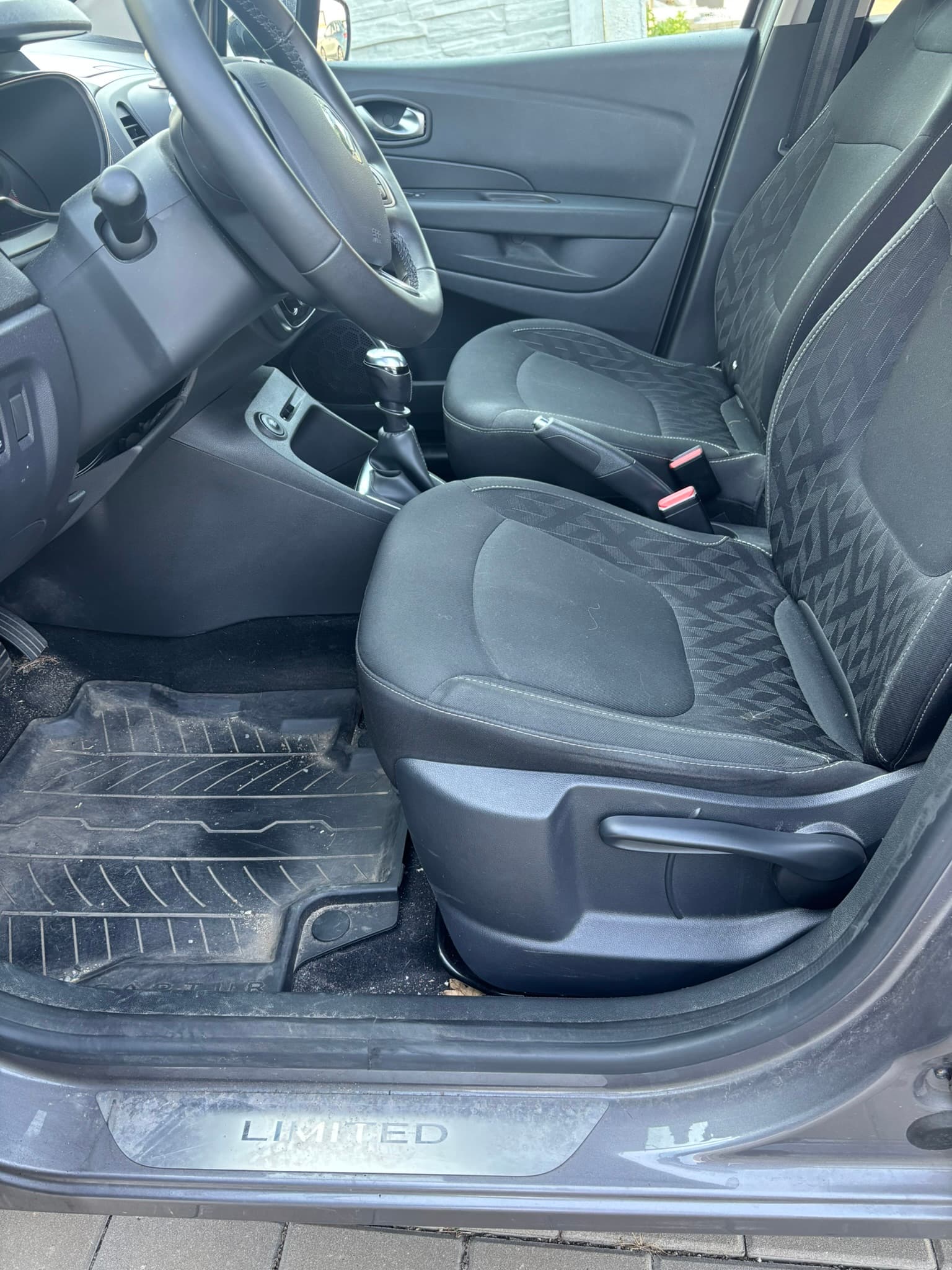 Renault Captur Před 1