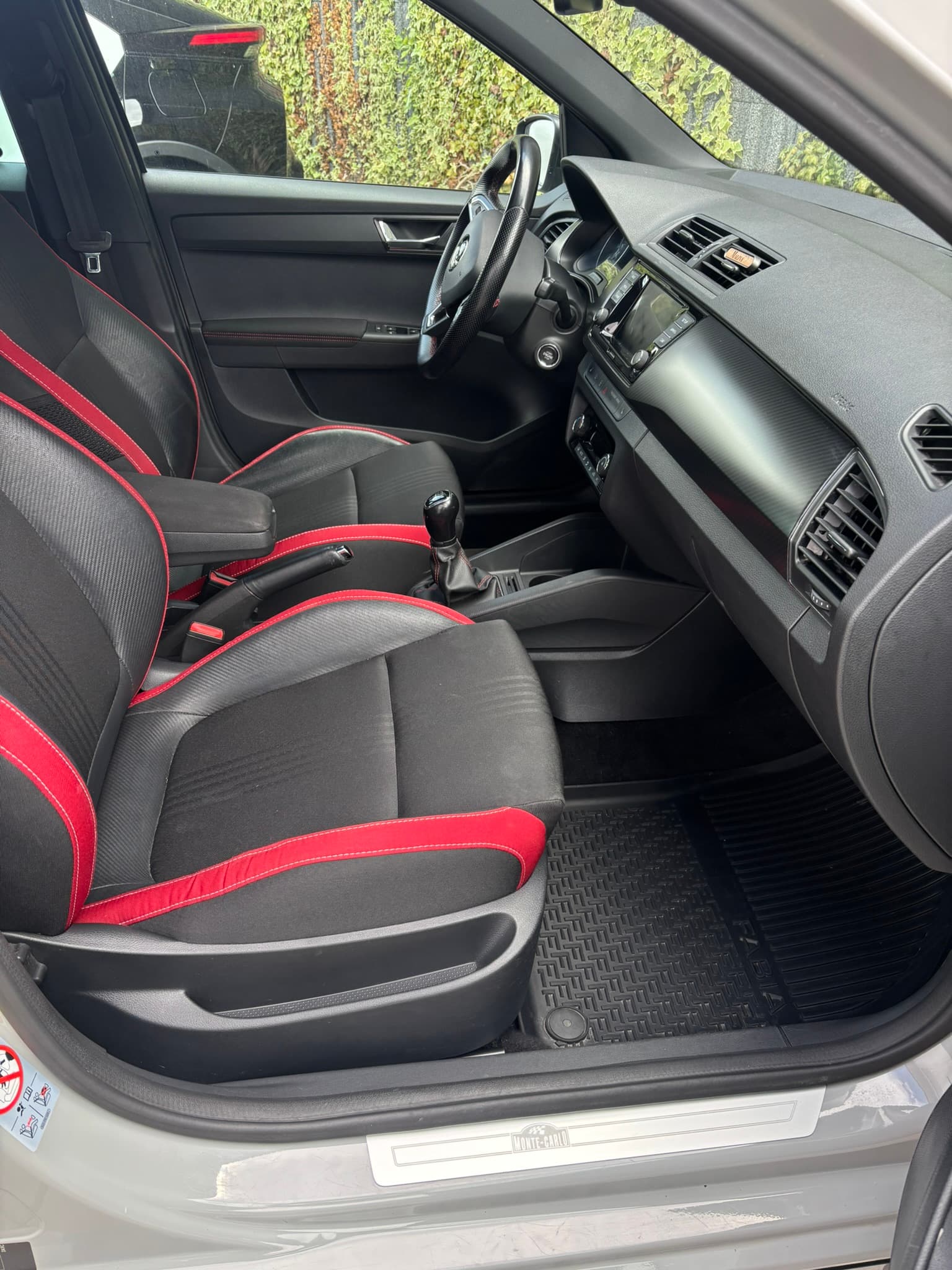 Škoda Fabia Monte Carlo Po 5