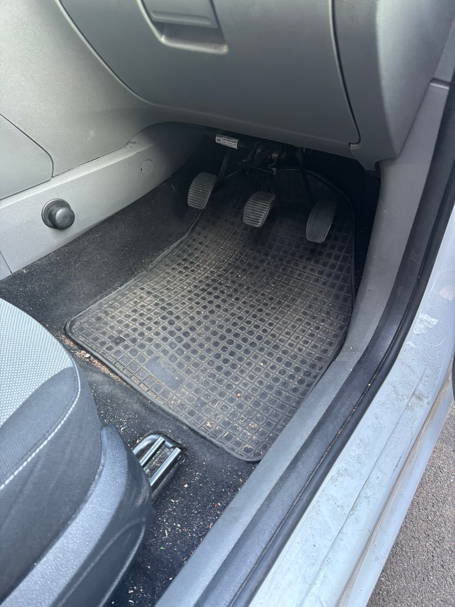 Ford Focus — Deep Clean Před 6