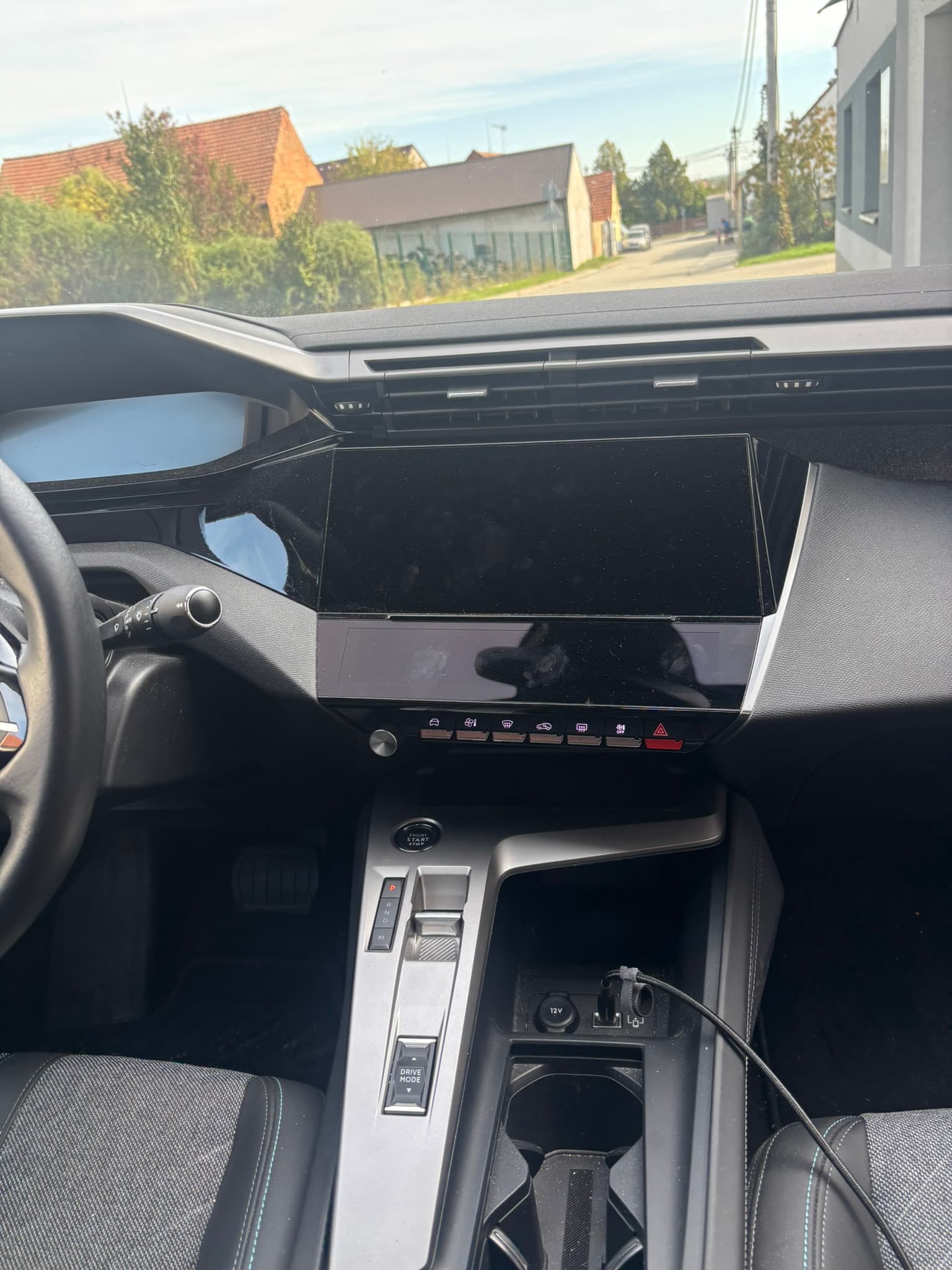 Peugeot 408 — Deep Clean Před 4