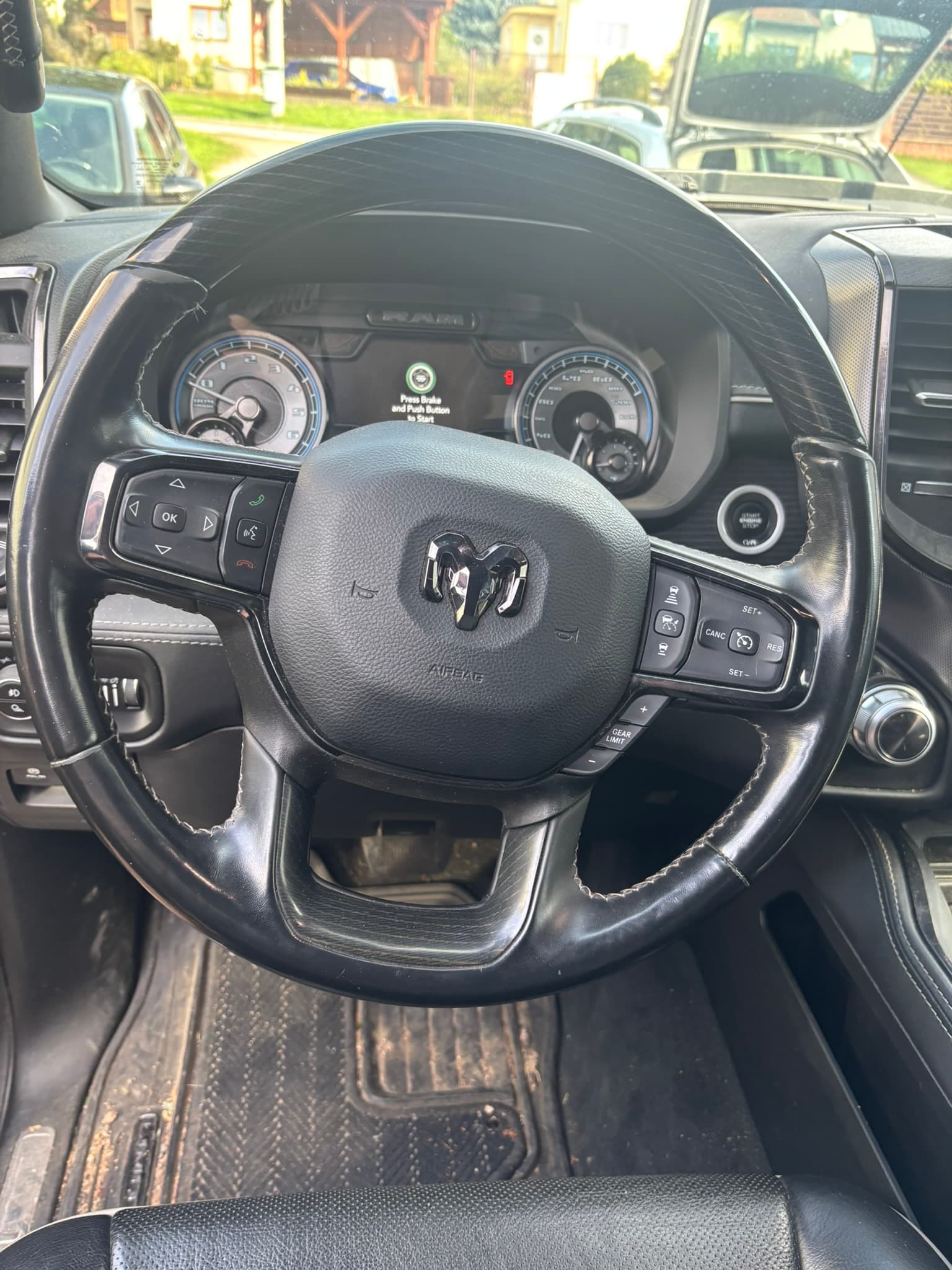 RAM 1500 Před 7