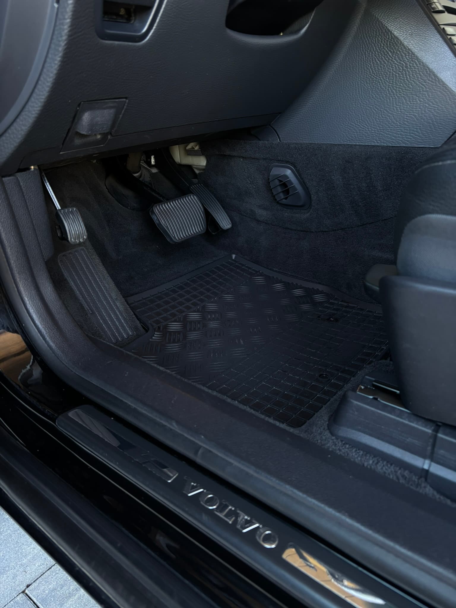 Volvo XC90 Po 4