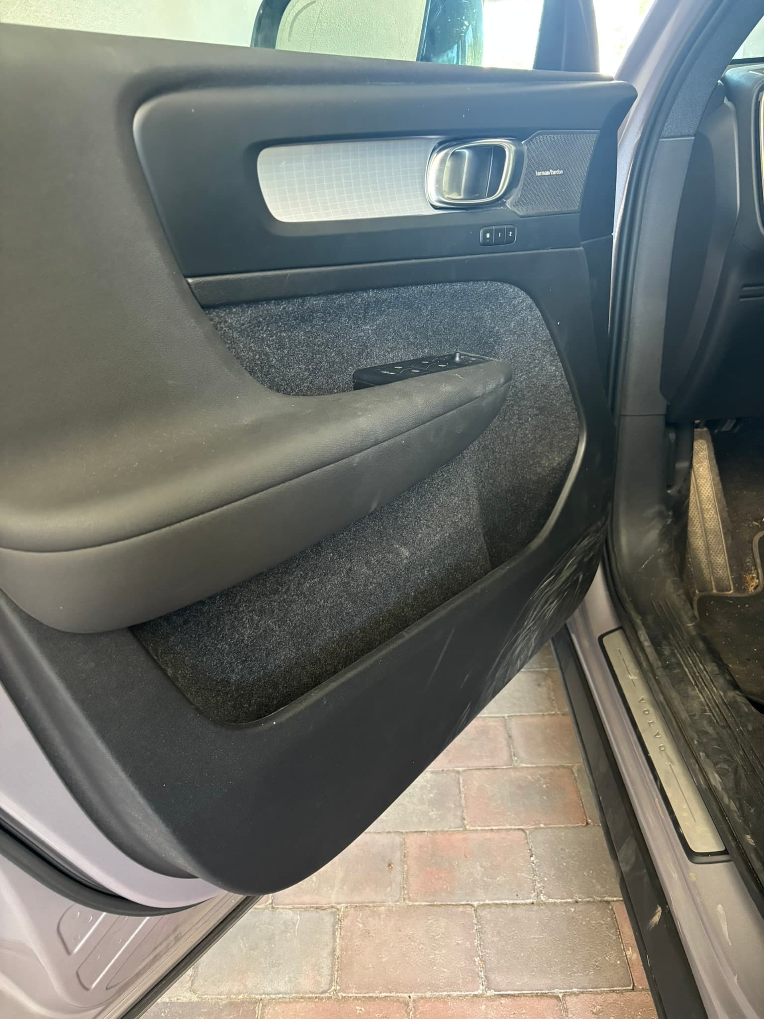 Volvo XC40 — Deep Clean Před 2